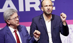 Jean-Luc Mélenchon (G) et Manuel Bompard, le 30 janvier 2026 à Paris ( AFP / STEPHANE DE SAKUTIN )