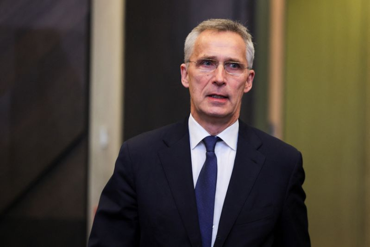L'OTAN PRÉVOIT UNE PRÉSENCE MILITAIRE PERMANENTE À SES FRONTIÈRES, DIT STOLTENBERG, SELON THE TELEGRAPH