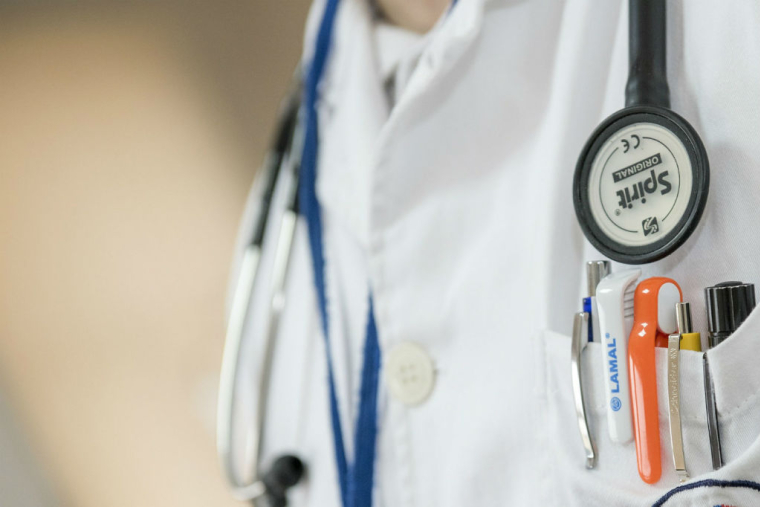 Dépassements d'honoraires des médecins : Des députés souhaitent les limiter