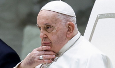 Le pape François lors de l'audience générale hebdomadaire, dans la salle Paul VI au Vatican