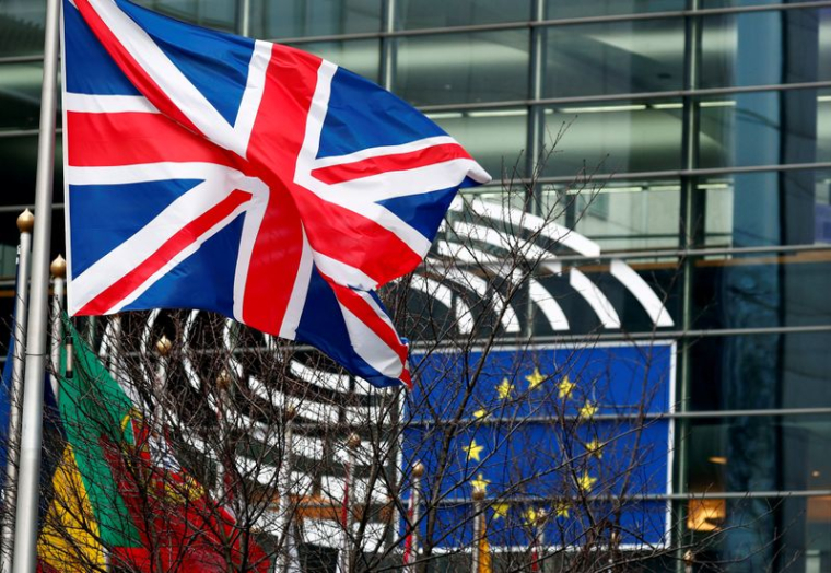 BREXIT: L'UE A PRÉSENTÉ UNE "OFFRE CLAIRE ET ÉQUILIBRÉE", LONDRES DOIT NÉGOCIER RÉELLEMENT, ESTIME PARIS