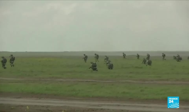 Crimée : l'armée russe a commencé son retrait des abords de l'Ukraine