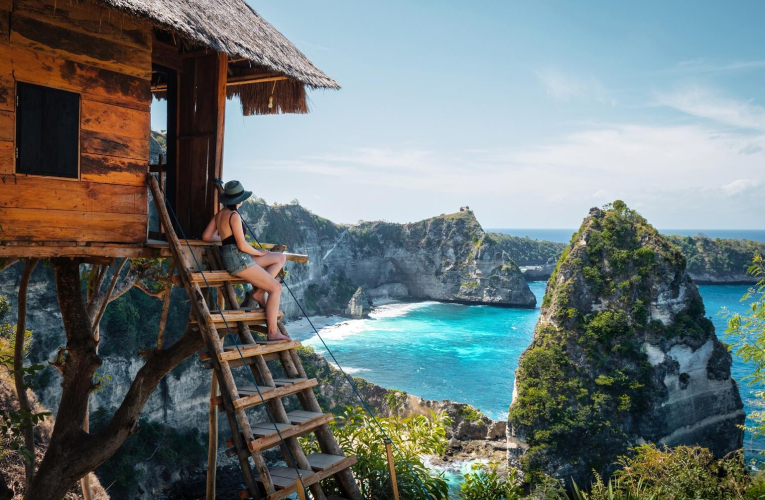 Les hébergements insolites se multiplient un peu partout dans le monde. crédit photo : Getty Images