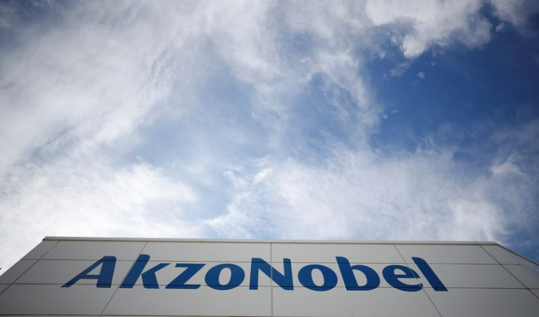 AKZO NOBEL: HAUSSE DU BÉNÉFICE AU QUATRIÈME TRIMESTRE GRÂCE AU REBOND DE LA DEMANDE