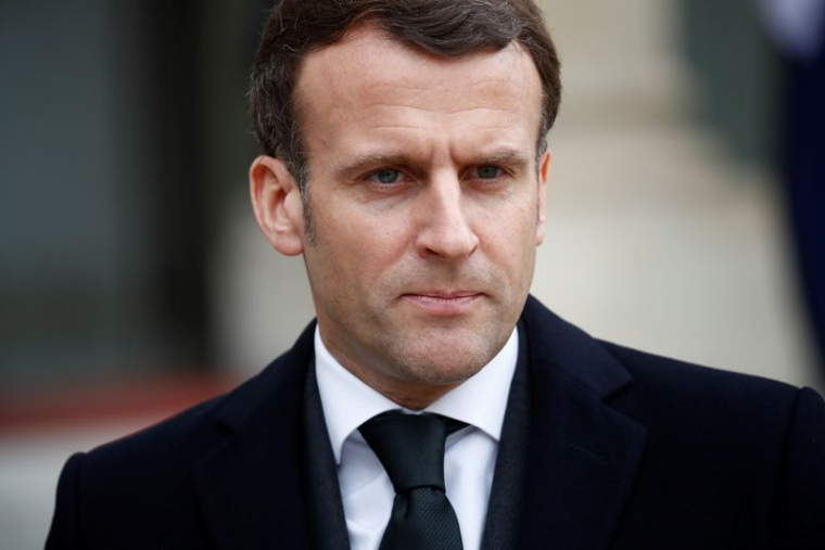 CORONAVIRUS: MACRON S'EST ENTRETENU AVEC JOHNSON SUR LES VACCINS, SELON L'ELYSÉE