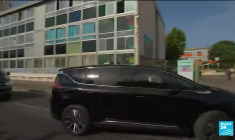 Emmanuel Macron à Marseille : le président en visite dans une école populaire de la ville