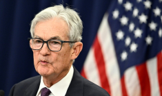 Le président de la Réserve fédérale américaine (Fed), Jerome Powell, lors d'une conférence de presse après avoir annoncé la décision de politique monétaire, le 29 avril 2026 à Washington ( AFP / Kent NISHIMURA )