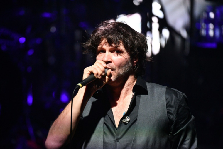 Bertrand Cantat en concert à La Rochelle, le 1er mars 2018 ( AFP / XAVIER LEOTY )