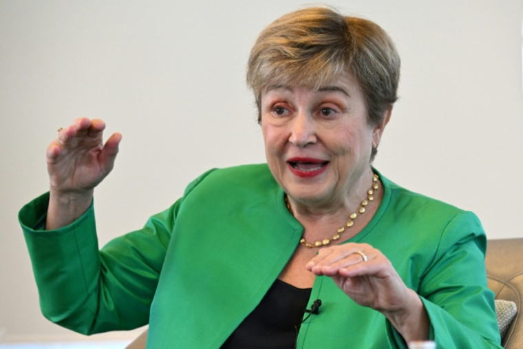 Kristalina Georgieva, directrice générale du Fonds monétaire international (FMI), lors d'un entretien avec l'AFP à Singapour, le 7 octobre 2026 ( AFP / Roslan RAHMAN )