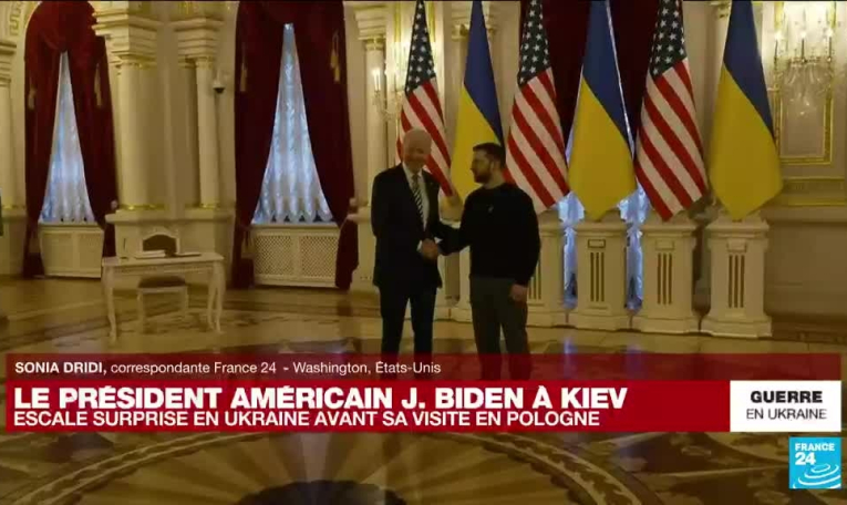 Joe Biden à Kiev : "Il vient rappeler à la population américaine l'enjeu de ce conflit"