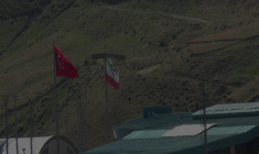 A la frontière turque, des Franco-Iraniennes fuyant Téhéran racontent l'effroi