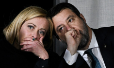 Giorgia Meloni et Matteo Salvini à Cutro, en Italie, le 9 mars 2023. ( AFP / TIZIANA FABI )