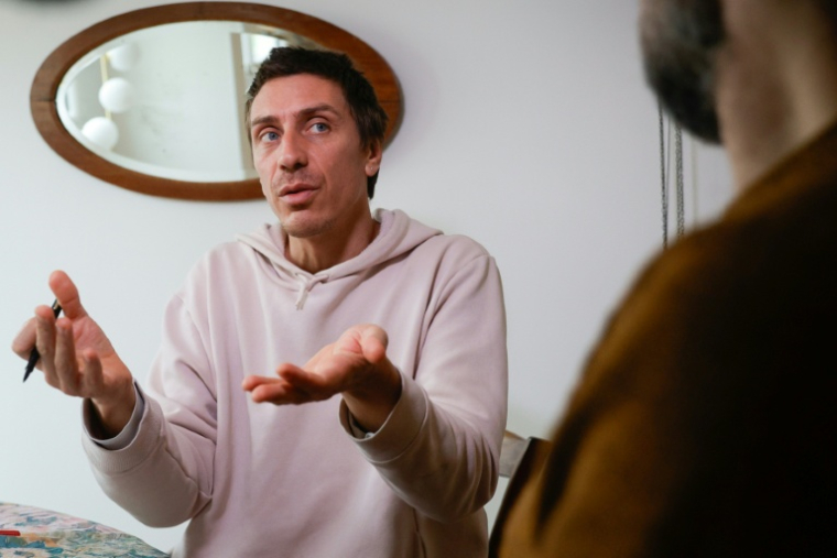 Le Français Camilo Castro, le 3 février 2026 à Verneuil-sur-Seine, dans les Yvelines ( AFP / GEOFFROY VAN DER HASSELT )