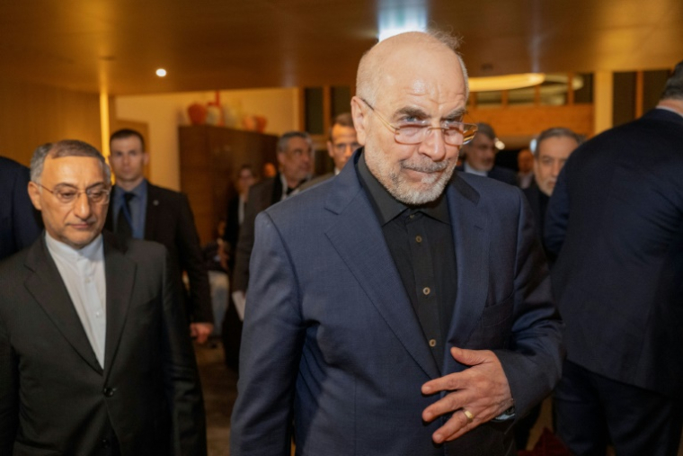 Mohammad Bagher Ghalibaf en Suisse, prés de Lucerne le 21 juin 2026 lors de premières discussions après la signature d'un protocole d'accord entre l'Iran et les Etats-Unis. ( POOL / URS FLUEELER )
