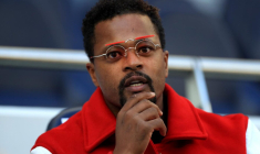 Patrice Évra offre son déhanché pour Noël