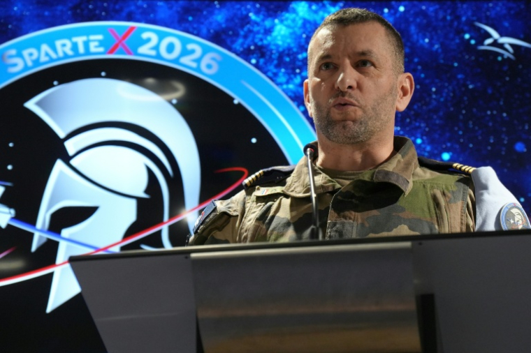 Le colonel Olivier Fleury, directeur de l'exercice "SparteX" 2026, le 18 février 2026 au CNES (Centre national d'études spatiales) à Toulouse ( AFP / Johan DEMARLE DAVIGNY )