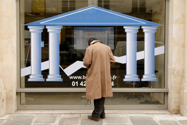 SOLUTIONS 30 S'EFFONDRE À LA REPRISE DE SA COTATION