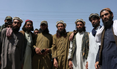 AFGHANISTAN: COMBATS EN COURS POUR CONTRÔLER LA VALLÉE DU PANCHIR