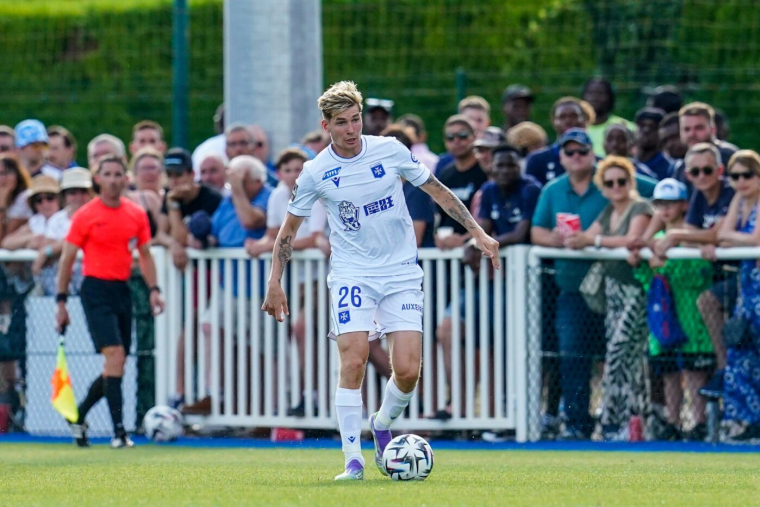 Auxerre prête un défenseur à Kaiserslautern