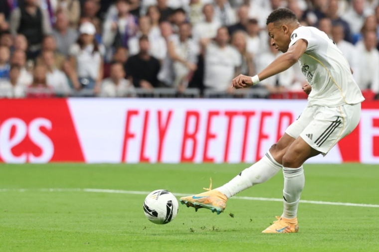 Kylian Mbappé, auteur du premier but du Real Madrid face au FC Barcelone, le 26 octobre 2025 au stade Bernabéu ( AFP / Oscar DEL POZO )