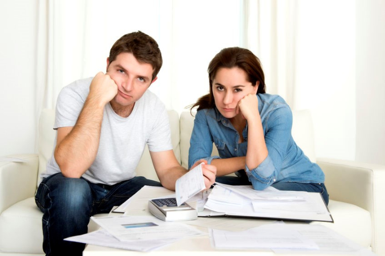 Les modalités de votre première déclaration d'impôt sur le revenu peuvent varier selon votre âge, votre résidence fiscale et de votre situation professionnelle. (Crédit photo: 123RF)