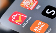 Une étude de la Confédération européenne de l'industrie de la chaussure avertit que des paires vendues sur les sites asiatiques Shein, Temu et AliExpress sont non conformes ( AFP / Kirill KUDRYAVTSEV )