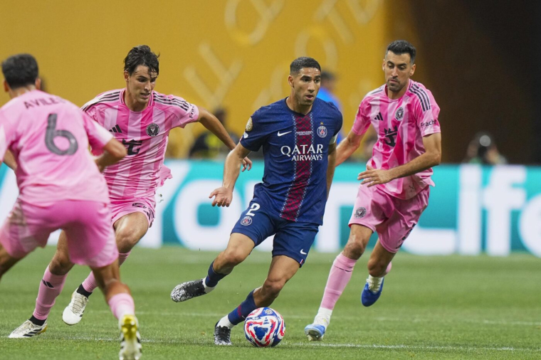 Oui, la célébration pingouin d'Achraf Hakimi était un troll