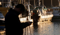 PÊCHE: L'UE ÉVOQUE DES DISCUSSIONS EN COURS POUR SOLDER LE LITIGE ENTRE PARIS ET LONDRES
