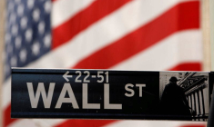 LA BOURSE DE NEW YORK OUVRE EN LÉGÈRE BAISSE