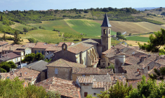 MeilleursAgents observe l’évolution très inégale des prix de l’immobilier entre les grandes villes et les zones rurales depuis 10 ans. (crédit : Adobe Stock)