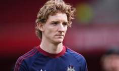 Le Barça frappe un premier gros coup sur le mercato