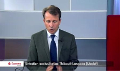 "Ce dévissage est un signal extrêmement inquiétant", selon Thibault Lanxade (Medef), à propos de la chute des marchés liée au gel de fonds d'investissements britanniques