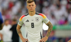 Toni Kroos est sorti de sa retraite pour jouer avec son frère