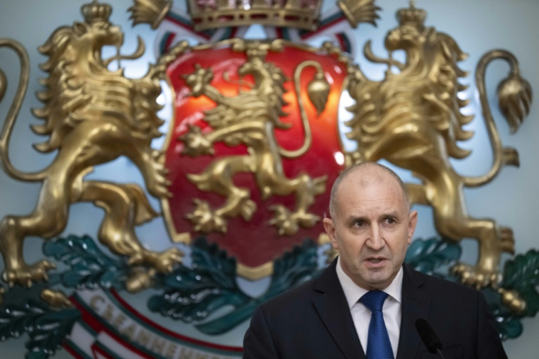 Le président bulgare annonce sa démission à Sofia en Bulgarie, le 19 janvier 2026 ( AFP / Nikolay DOYCHINOV )