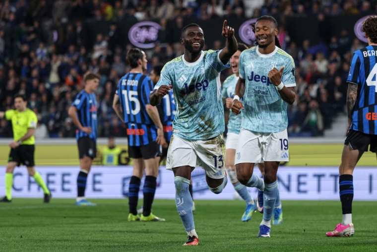 Boga porte encore la Juventus à Bergame