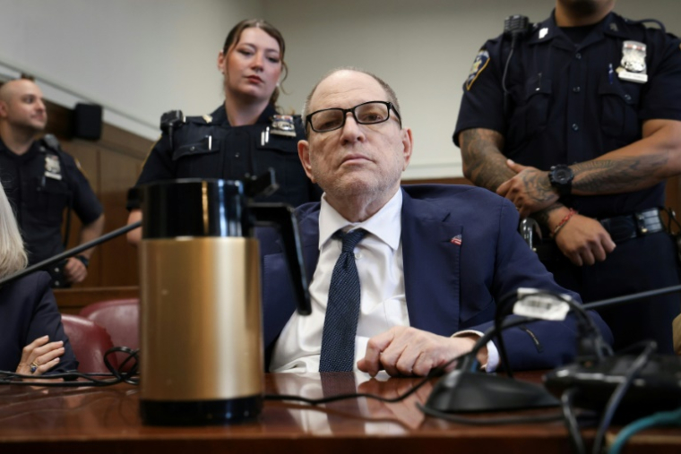 L'ancien producteur de cinéma Harvey Weinstein à la cour pénale de Manhattan, lors de son procès à New York, le 12 juin 2025 ( POOL / Jefferson Siegel )