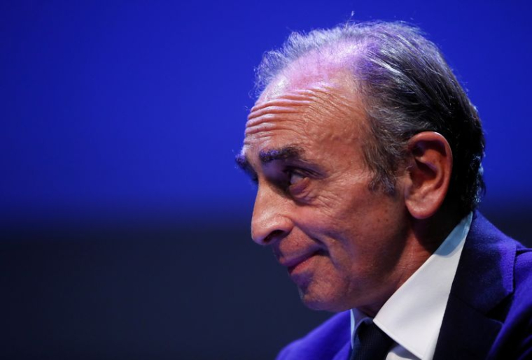 FRANCE/PRÉSIDENTIELLE: ZEMMOUR AU 2ND TOUR FACE À MACRON, SELON UN SONDAGE IFOP
