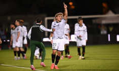 Le Red Star rebondit à Boulogne