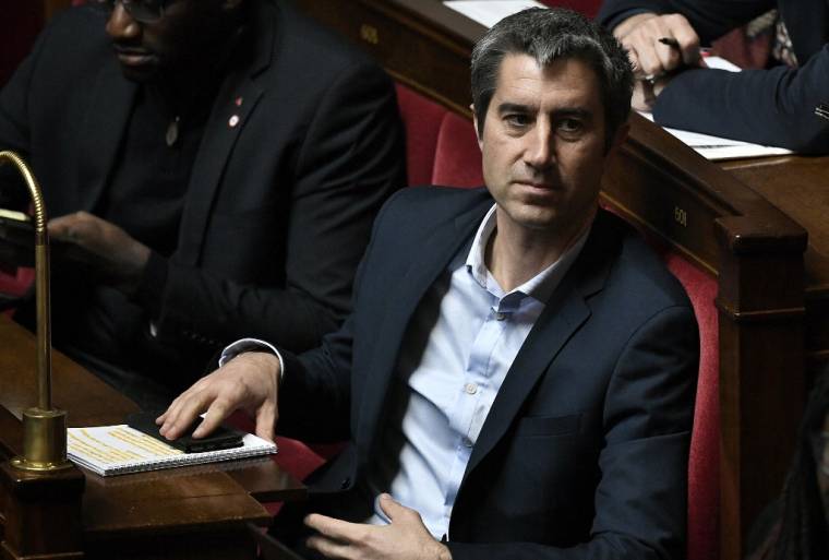 François Ruffin à Paris, le 29 novembre 2022. ( AFP / STEPHANE DE SAKUTIN )