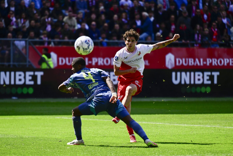 L'Ajax devra patienter avant de fêter le titre