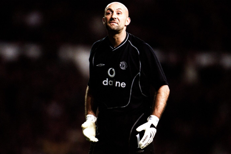 Fabien Barthez confie avoir voulu « arrêter le foot » en 2003