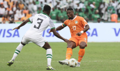 Serge Aurier s'engage avec Persepolis