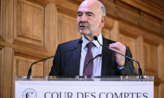 Pierre Moscovici à Paris, le 6 novembre 2025. ( AFP / BERTRAND GUAY )