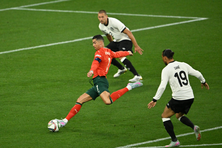 Cristiano Ronaldo et le Portugal renversent l'Allemagne pour aller en finale