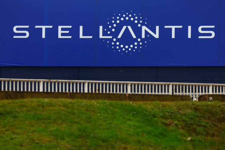 ITALIE: ACCORD ENTRE STELLANTIS ET LES SYNDICATS SUR PLUS DE 700 DÉPARTS VOLONTAIRES