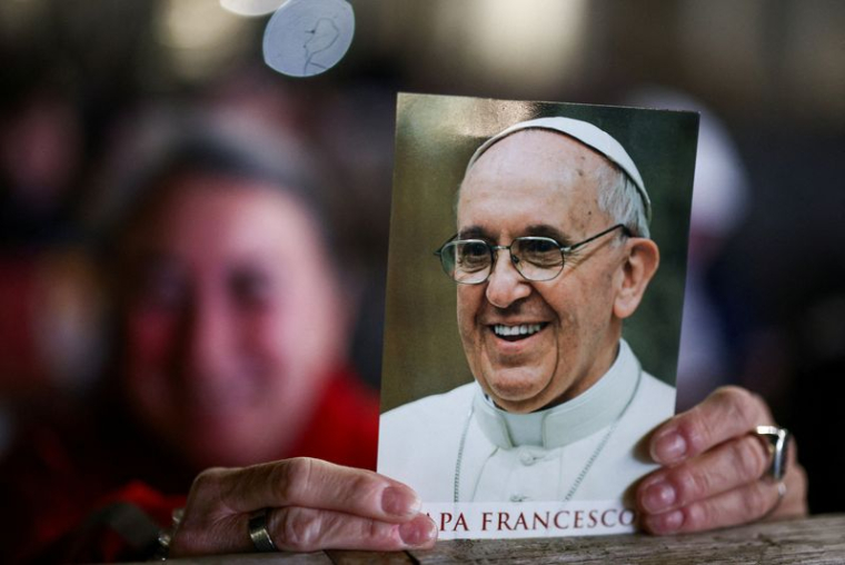 Pope Francis continues hospitalization