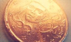 Le climat d'incertitude généré par la guerre entre la Russie et l'Ukraine se traduit sur le marché des changes par une défiance des investisseurs envers l'euro au profit de la valeur refuge que constitue le dollar. (Crédits photo :  - L. Grassin )