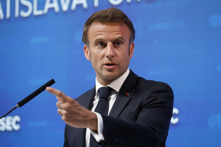 Emmanuel Macron à Bratislava, en Slovaquie, le 31 mai 2023. ( AFP / LUDOVIC MARIN )