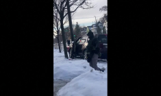 Manifestations à Minneapolis après la mort d'une femme tuée par la police de l'immigration