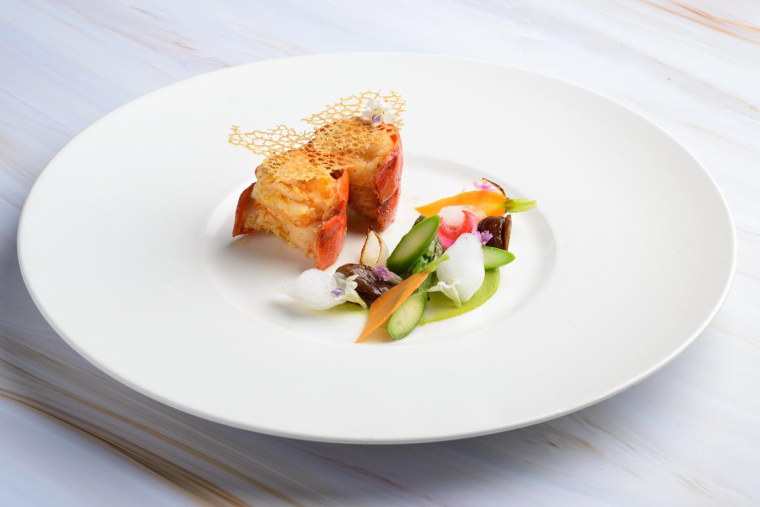 Les marques de luxe diversifient leurs activités et investissent le secteur de la restauration crédit photo : Getty images